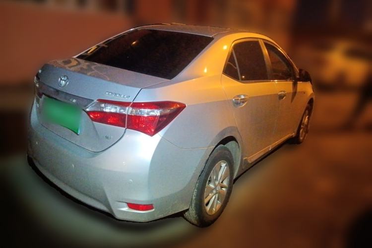Used Toyota Corolla 2014 1.6L CVT GL-i Rear Right 45 Deg
