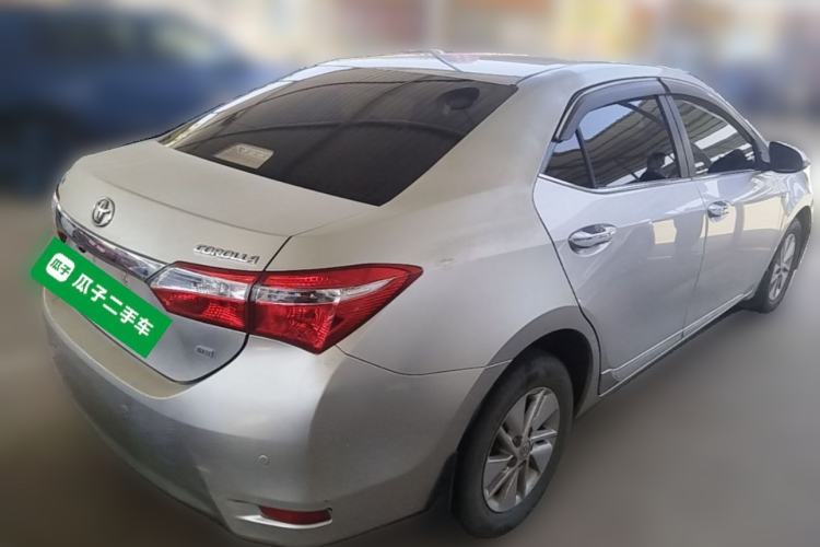 Used Toyota Corolla 2014 1.6L CVT GL-i Rear Right 45 Deg