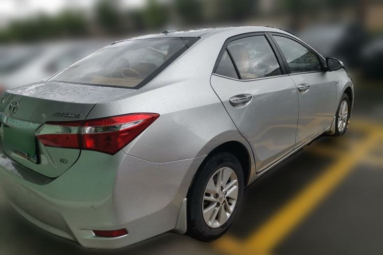 Used Toyota Corolla 2014 1.6L CVT GL Rear Right 45 Deg