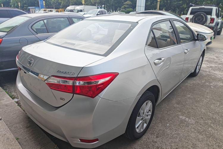 Used Toyota Corolla 2014 1.6L CVT GL Rear Right 45 Deg