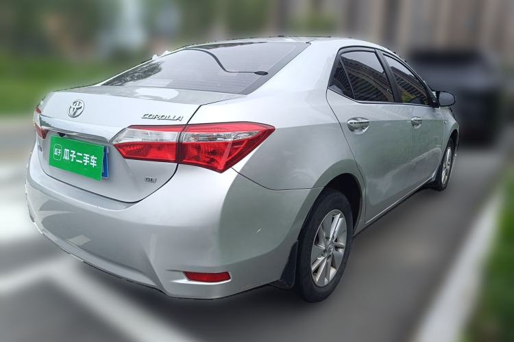 Used Toyota Corolla 2014 1.6L CVT GL Rear Right 45 Deg