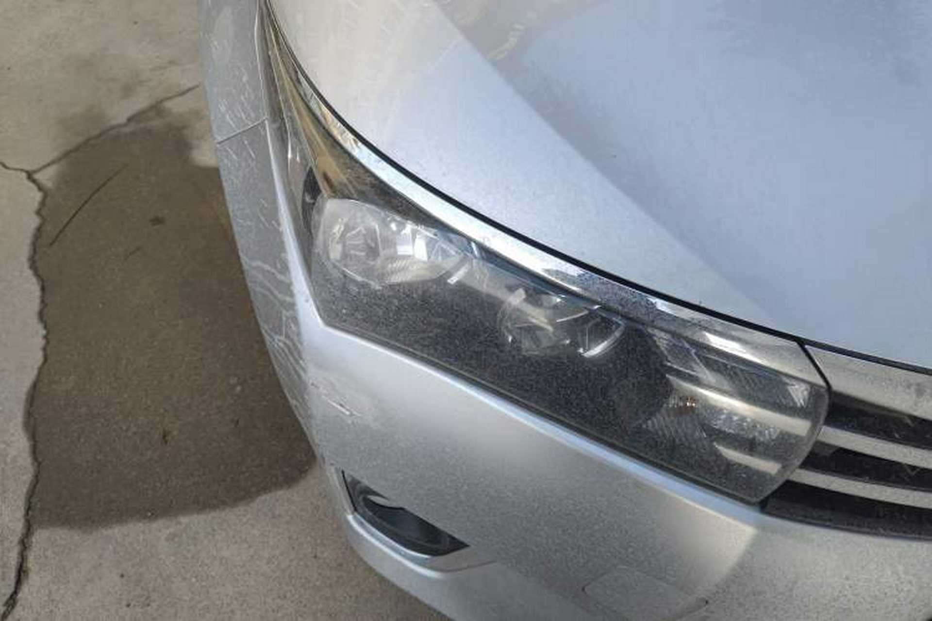 Used Toyota Corolla 2014 1.6L CVT GL Right Front Headlight