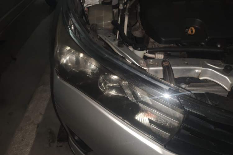 Used Toyota Corolla 2014 1.6L Manual GL Right Front Headlight