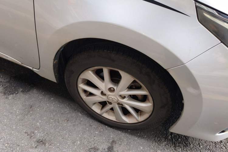 Used Toyota Corolla 2014 1.6L CVT GL-i Leather Edition Right Front Wheel Hub