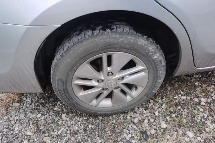 Used Toyota Corolla 2014 1.6L CVT GL Right Rear Wheel Hub