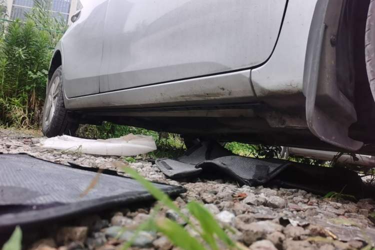 Used Toyota Corolla 2014 1.6L CVT GL Right Side Sill