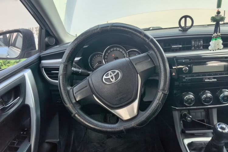 Used Toyota Corolla 2014 1.6L Manual GL Steering Wheel