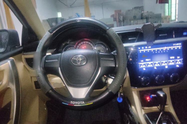 Used Toyota Corolla 2014 1.6L CVT GL Steering Wheel
