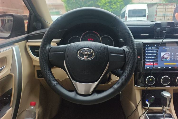 Used Toyota Corolla 2014 1.6L CVT GL Steering Wheel