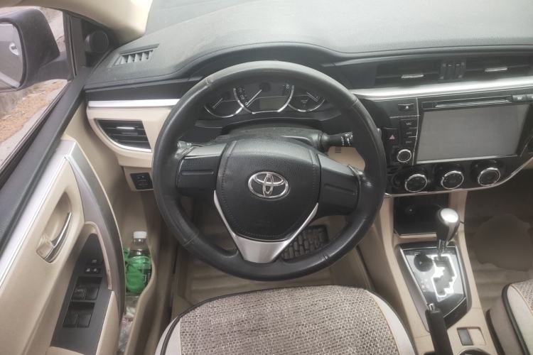Used Toyota Corolla 2014 1.6L CVT GL Steering Wheel