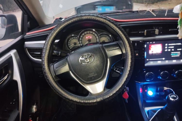 Used Toyota Corolla 2014 1.6L Manual GL Steering Wheel