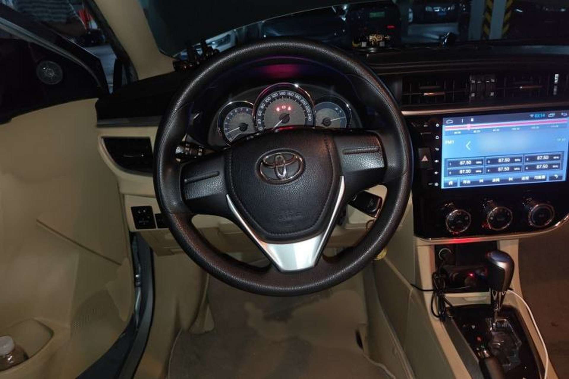 Used Toyota Corolla 2014 1.6L CVT GL Steering Wheel