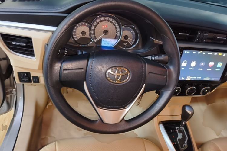 Used Toyota Corolla 2014 1.6L CVT GL Steering Wheel