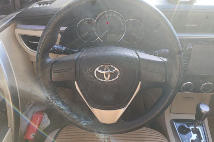 Used Toyota Corolla 2014 1.6L CVT GL Steering Wheel