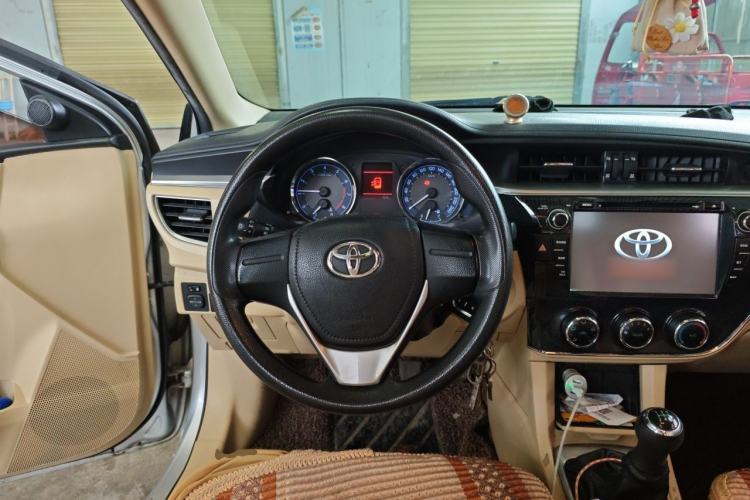 Used Toyota Corolla 2014 1.6L Manual GL-i Steering Wheel