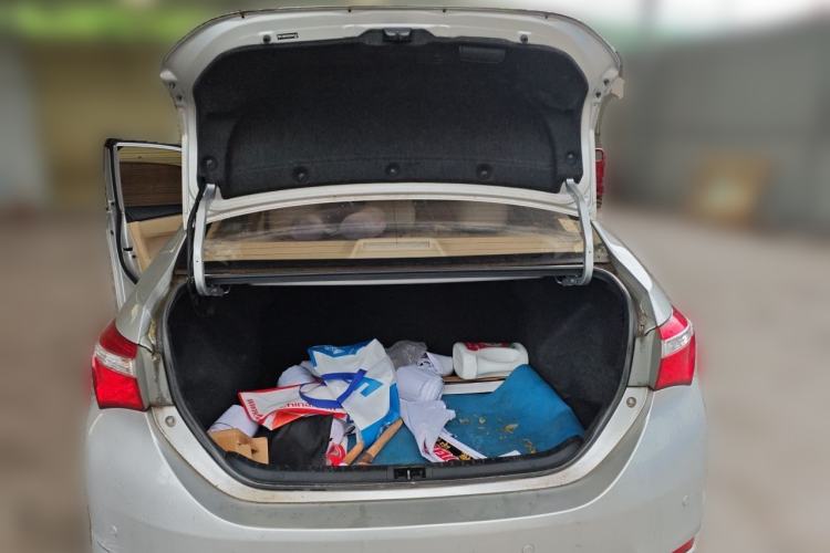Used Toyota Corolla 2014 1.6L Manual GL-i Trunk