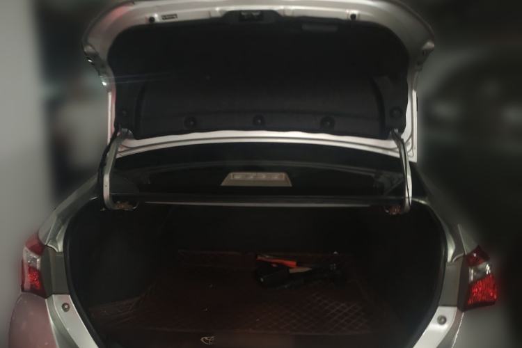 Used Toyota Corolla 2014 1.6L Manual GL Trunk