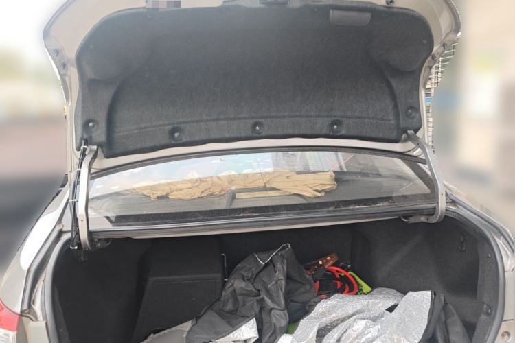 Used Toyota Corolla 2014 1.6L CVT GL Trunk