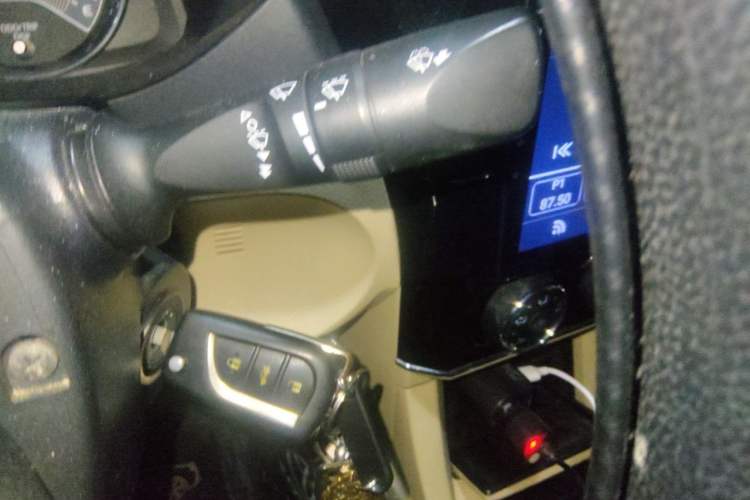 Used Toyota Corolla 2014 1.6L CVT GL Vehicle Key