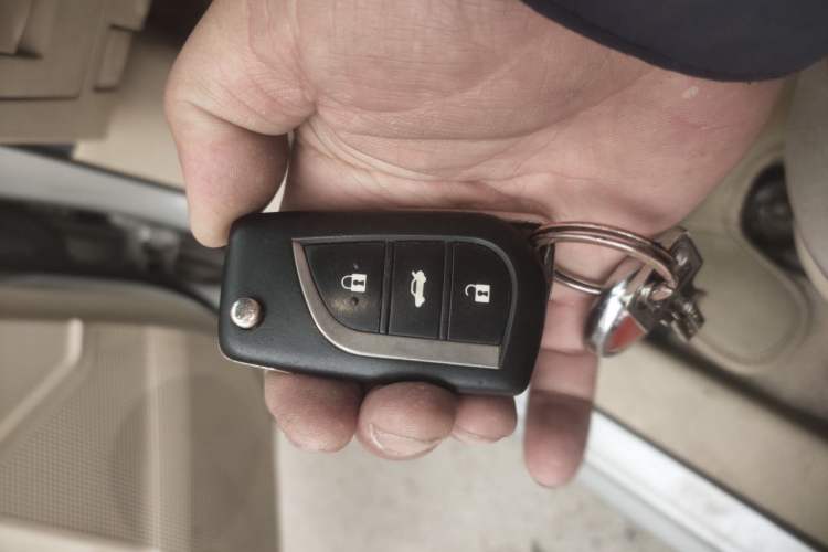 Used Toyota Corolla 2014 1.6L CVT GL Vehicle Key