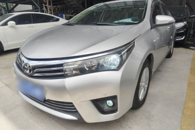 Ojetý Toyota Corolla 2014 1.6L CVT GL-i
