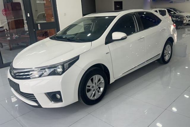 Ojetý Toyota Corolla 2014 1.6L CVT GL-i