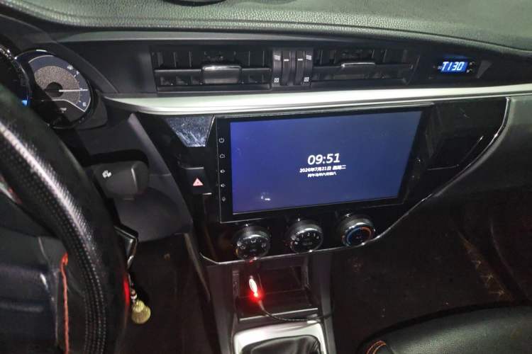 Used Toyota Corolla 2014 1.6L Manual GL Audio And AC Panel