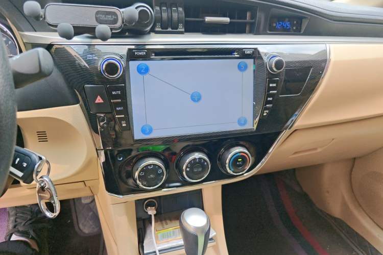 Used Toyota Corolla 2014 1.6L CVT GL Audio And AC Panel