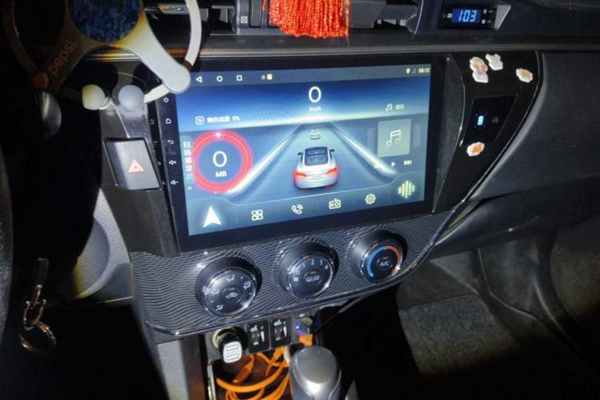 Used Toyota Corolla 2014 1.6L CVT GL-i Leather Edition Audio And AC Panel