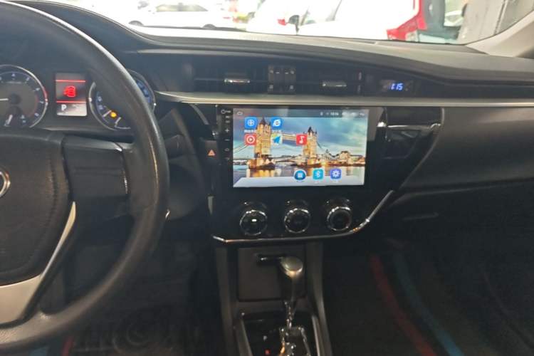 Used Toyota Corolla 2014 1.6L CVT GL-i Audio And AC Panel