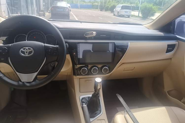 Used Toyota Corolla 2014 1.6L Manual GL Audio And AC Panel