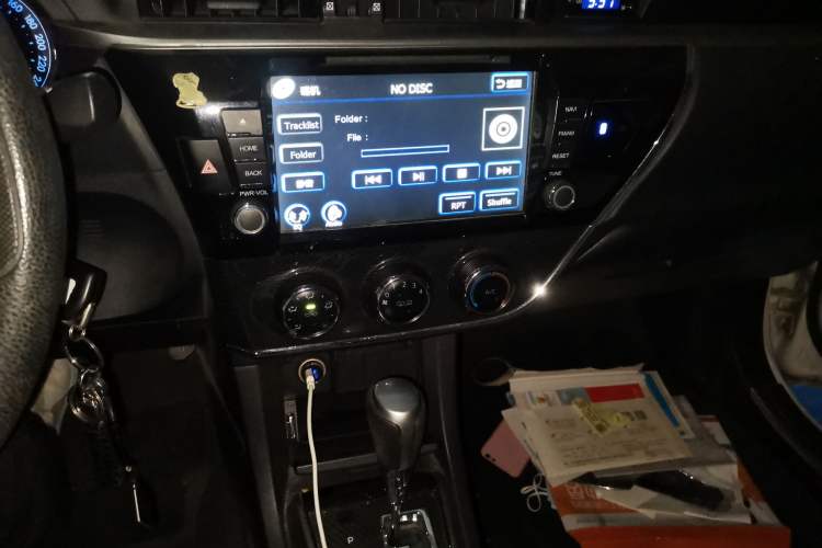 Used Toyota Corolla 2014 1.6L CVT GL-i Audio And AC Panel