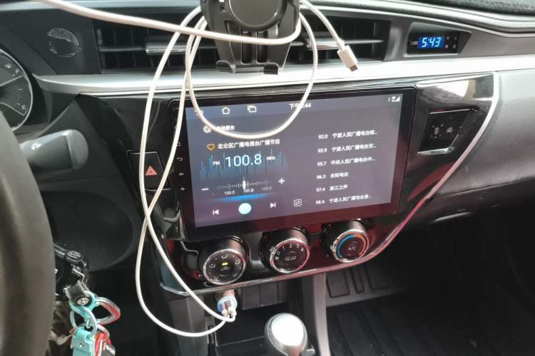 Used Toyota Corolla 2014 1.6L CVT GL Audio And AC Panel