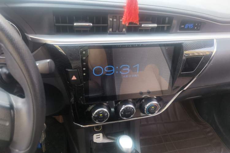 Used Toyota Corolla 2014 1.6L CVT GL Audio And AC Panel