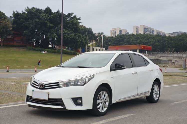 Used Toyota Corolla 2014 1.6L CVT GL-i Leather Edition Guazi used car, China used car export, Used car for sale, Used  cars, Cheapest cars for sale