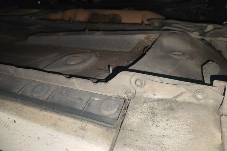 Used Toyota Corolla 2014 1.6L CVT GL-i Chassis Front Left