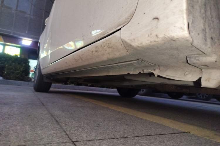 Used Toyota Corolla 2014 1.6L CVT GL Chassis Front Right
