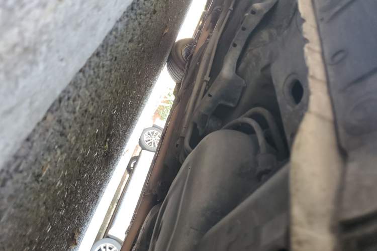 Used Toyota Corolla 2014 1.6L CVT GL Chassis Rear Left