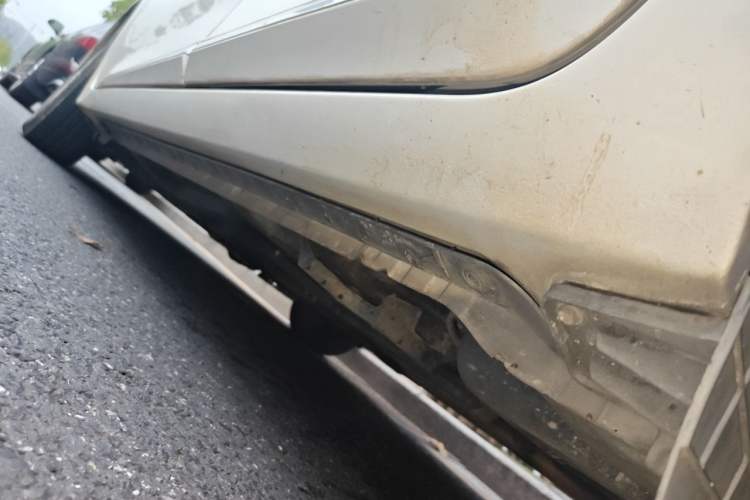 Used Toyota Corolla 2014 1.6L CVT GL-i Chassis Rear Left