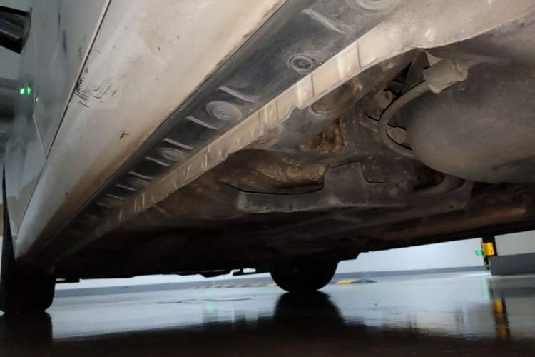 Used Toyota Corolla 2014 1.6L CVT GL Chassis Rear Left