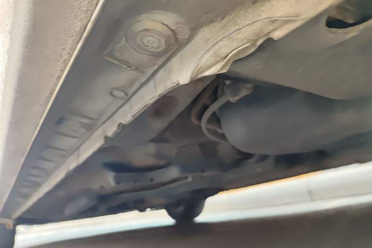 Used Toyota Corolla 2014 1.6L CVT GL-i Chassis Rear Left