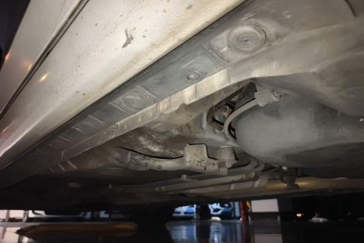 Used Toyota Corolla 2014 1.6L CVT GL-i Chassis Rear Left