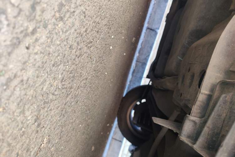 Used Toyota Corolla 2014 1.6L CVT GL Chassis Rear Left