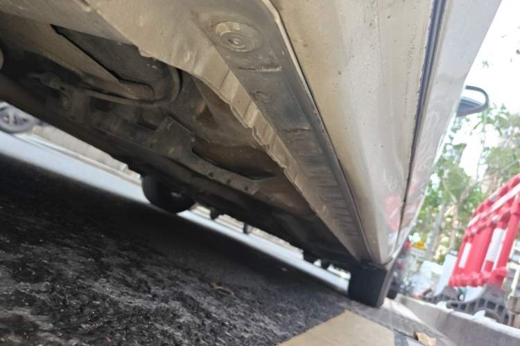 Used Toyota Corolla 2014 1.6L CVT GL-i Chassis Rear Right