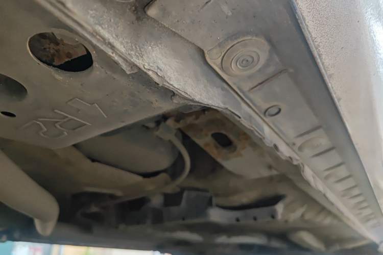 Used Toyota Corolla 2014 1.6L CVT GL-i Chassis Rear Right