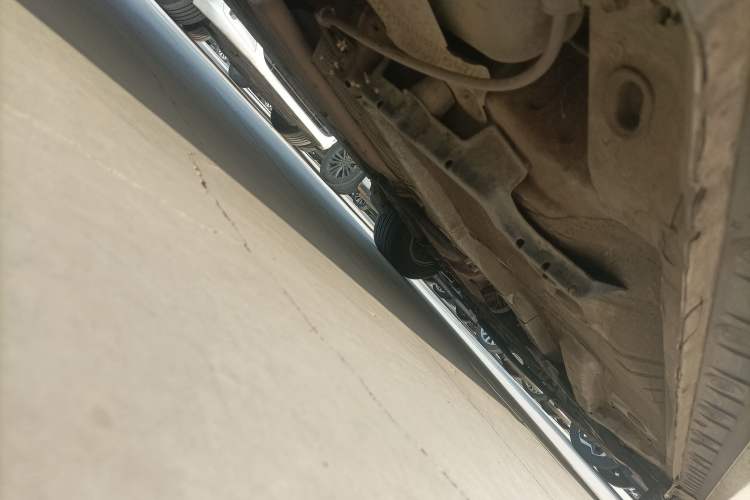 Used Toyota Corolla 2014 1.6L CVT GL-i Chassis Rear Right