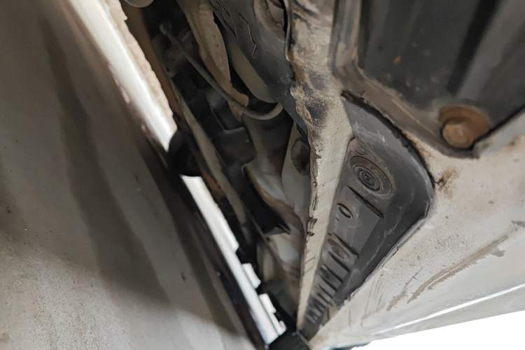 Used Toyota Corolla 2014 1.6L CVT GL-i Chassis Rear Right