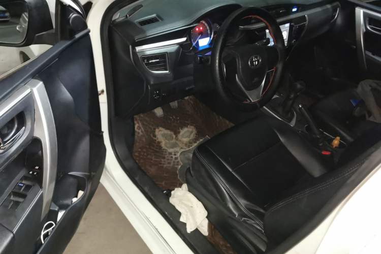 Used Toyota Corolla 2014 1.6L Manual GL Driver Seat