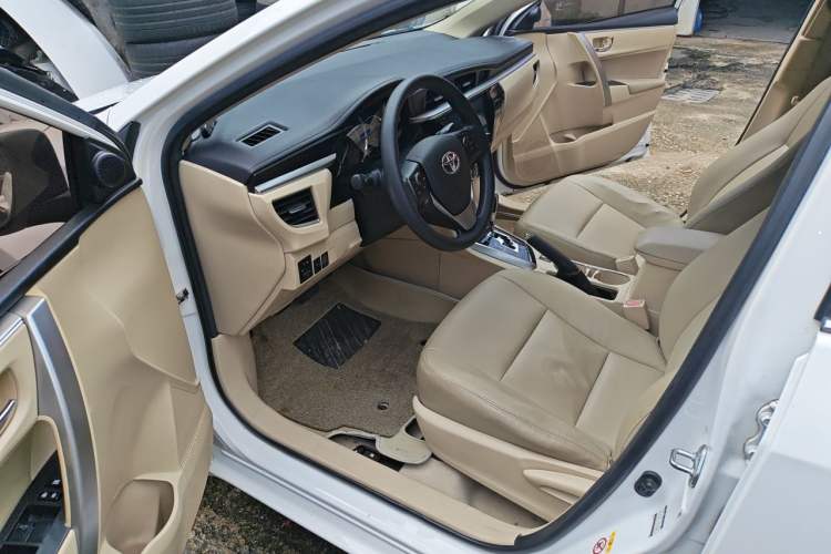 Used Toyota Corolla 2014 1.6L CVT GL Driver Seat