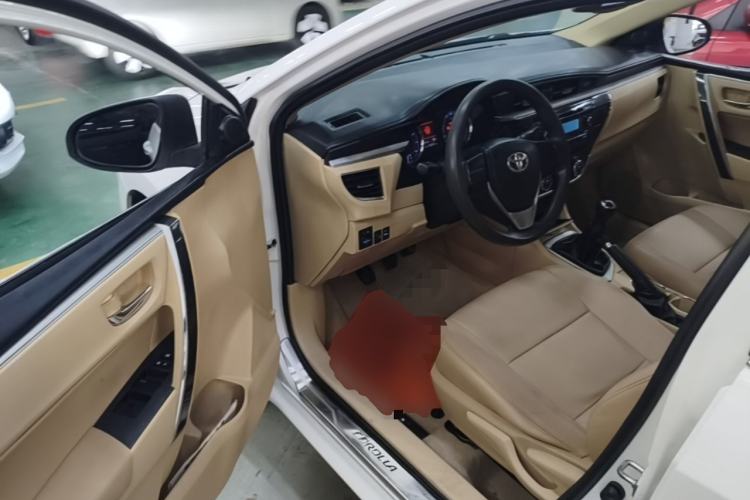 Used Toyota Corolla 2014 1.6L Manual GL-i Driver Seat